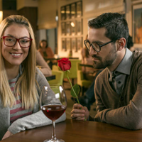 Ein kleines Zeichen der Wertschaetzung, wahre Romantik entsteht, wenn Worte und Gesten im Einklang sind